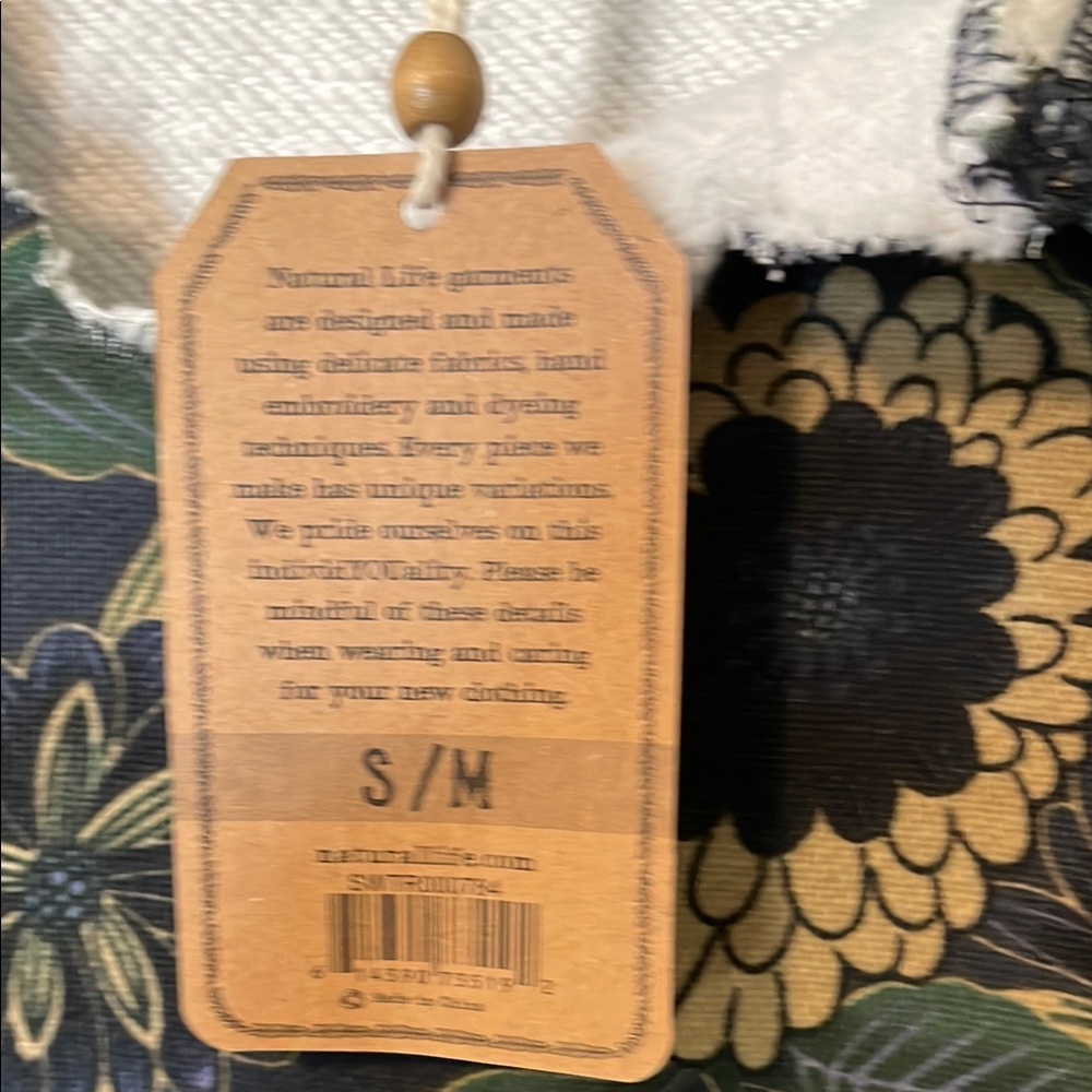 NATURAL LIFE Sunflower Pattern Hoodie - Green and Rust - Picture 3 of 7